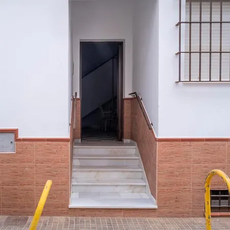 Comodos En Conil Con Aparcamiento Cercano *