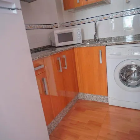 Comodos En Conil Con Aparcamiento Cercano *